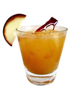 901 Cider with 901 Caramel Apple Cocktail Photo