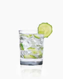 VeeV Spa Cooler Cocktail Photo