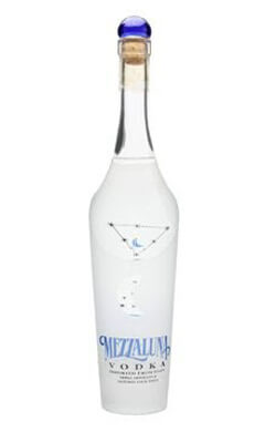 Mezzaluna Vodka Photo